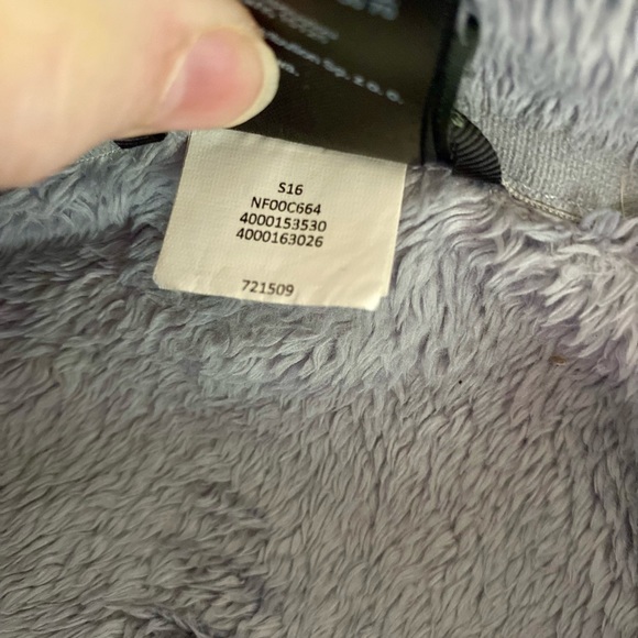 💥The North Face Osito Fleece Vest💥 - Picture 12 of 16